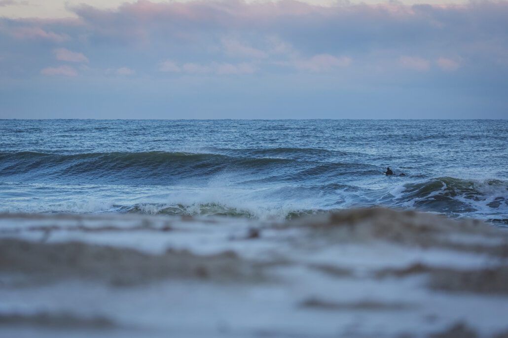 Surfing na Bałtyku zimą