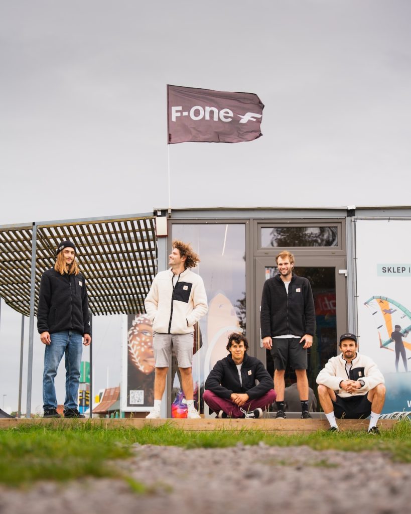 Dobre bluzy ciepłe i przytulne na chłodne dni